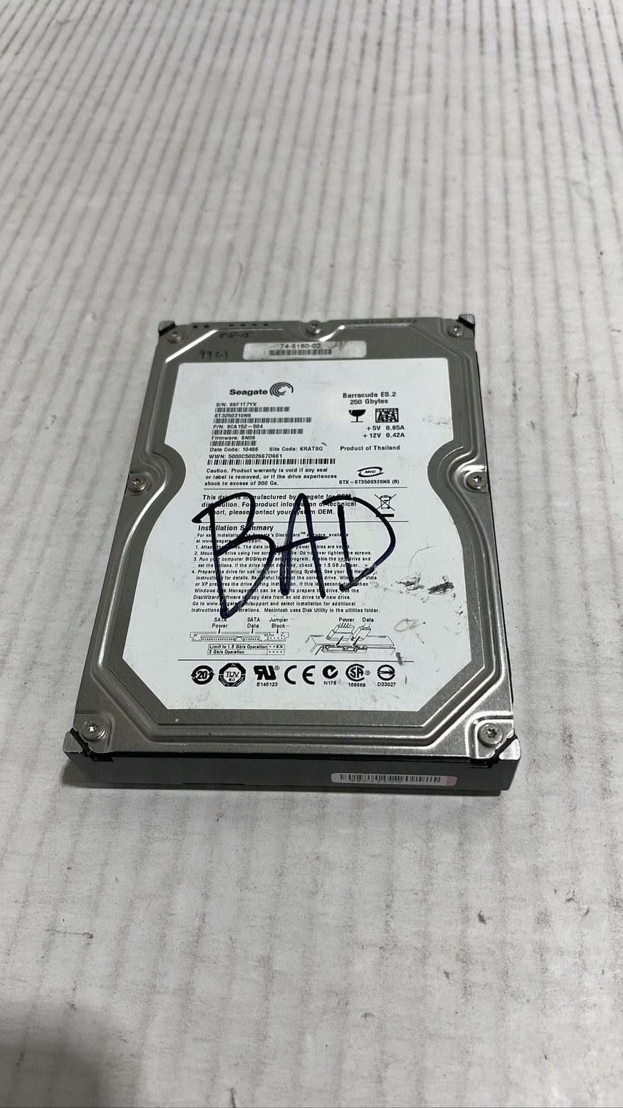 Seagate Barracuda ST3250310NS 250GB SATA 3Gb/s 7200RPM 3.5" Hard Drive For Parts