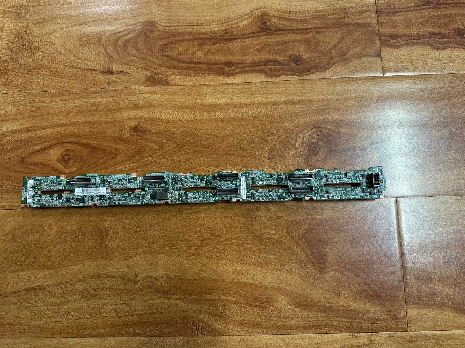 HP 875556-001 10SFF NVME SAS SATA BACKPLANE  875556-001 # 864476-001