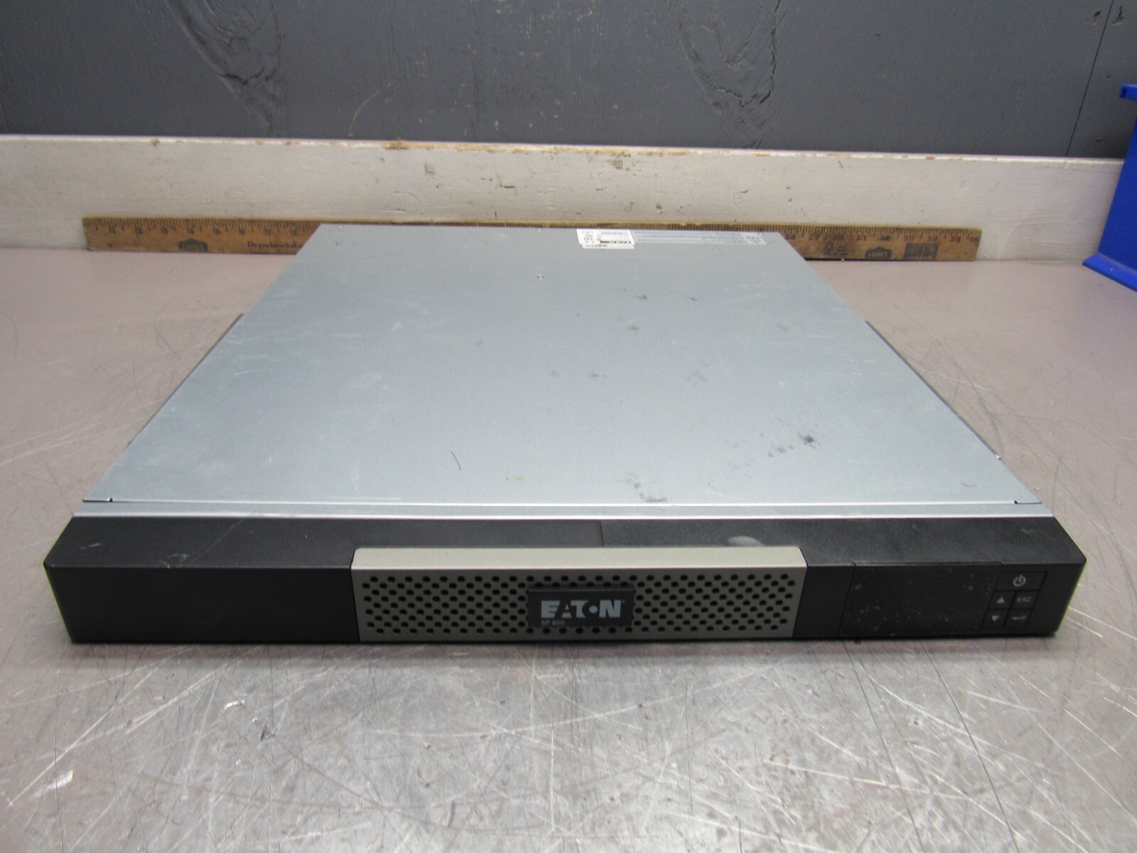 EATON UNINTERRUPTABLE POWER SUPPLY 5P850iR 200-240V 850VA 600W XLNT USED TAKEOUT