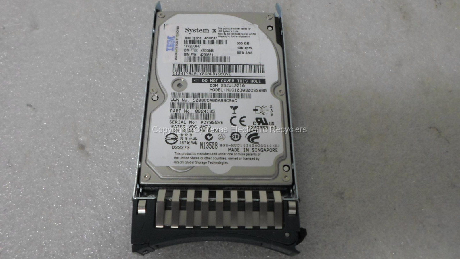 IBM 42D0648 42D0651 42D0647 HVC103030CSS600 0B24185 300GB 10K SAS Hard Drive