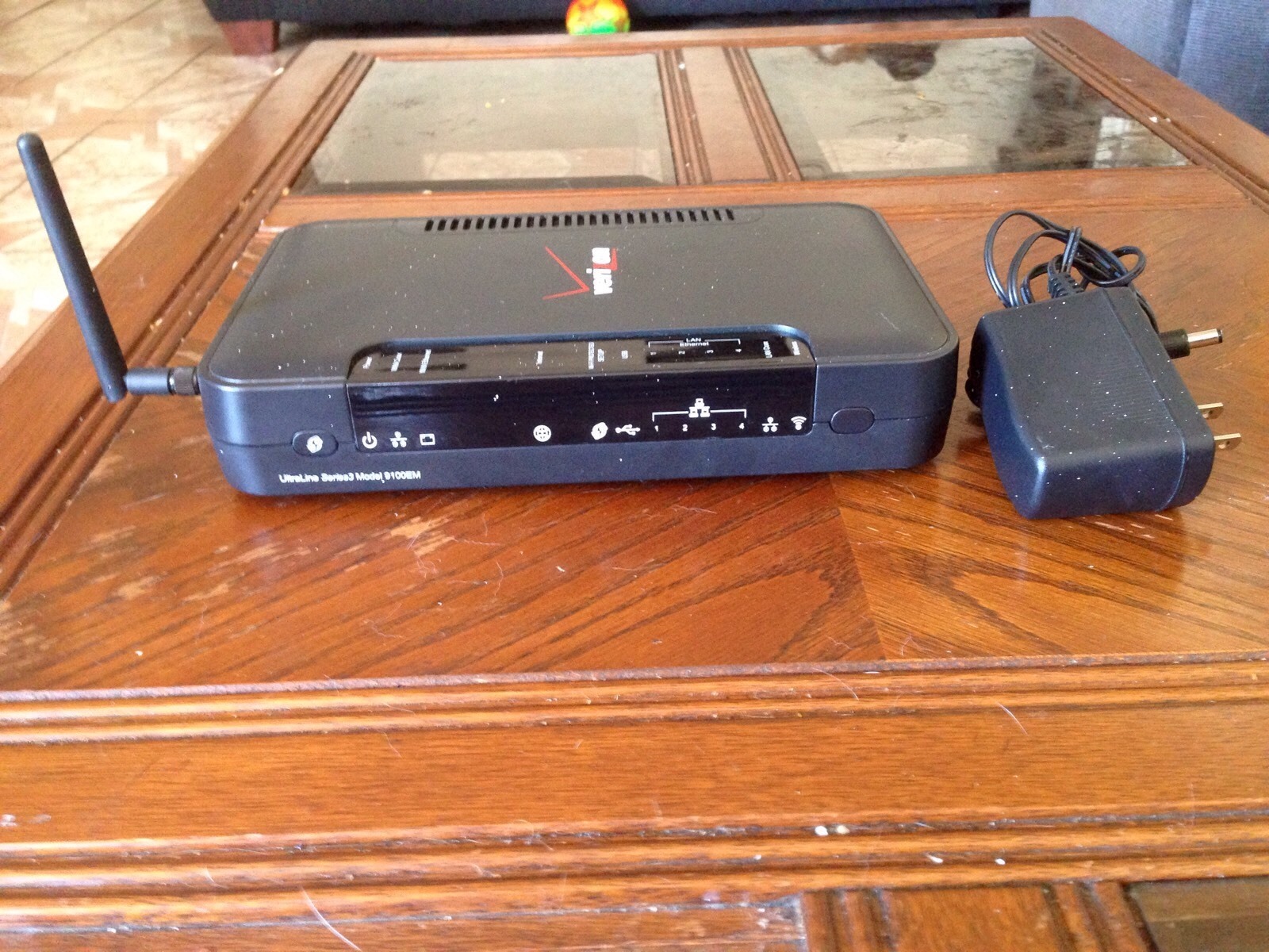 Verizon UltraLine Series3 Westell Modem-Router Model:A90-9100EM15-10