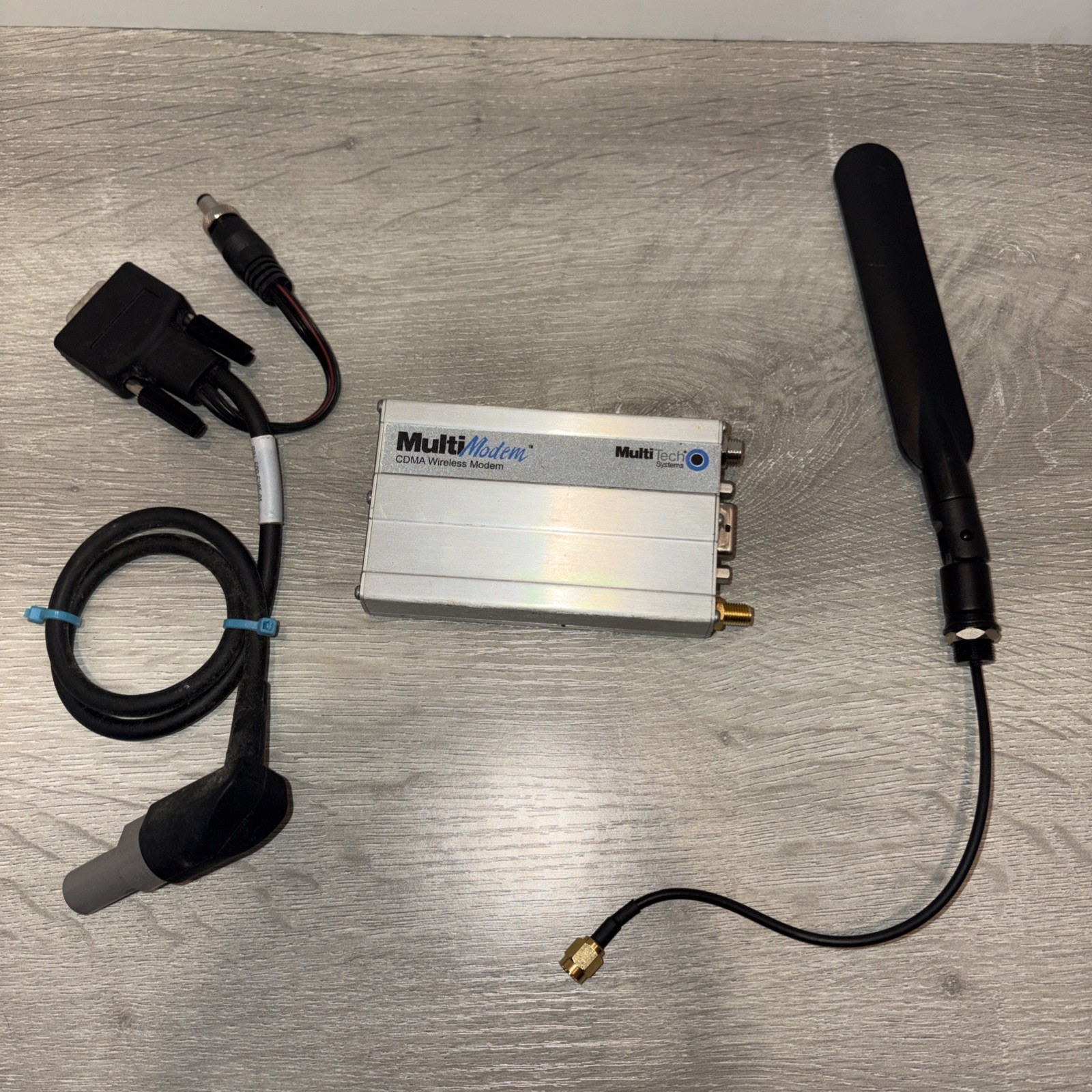 Multitech MultiModem CDMA Wireless Modem MTCBA-C-IP-N3-LP