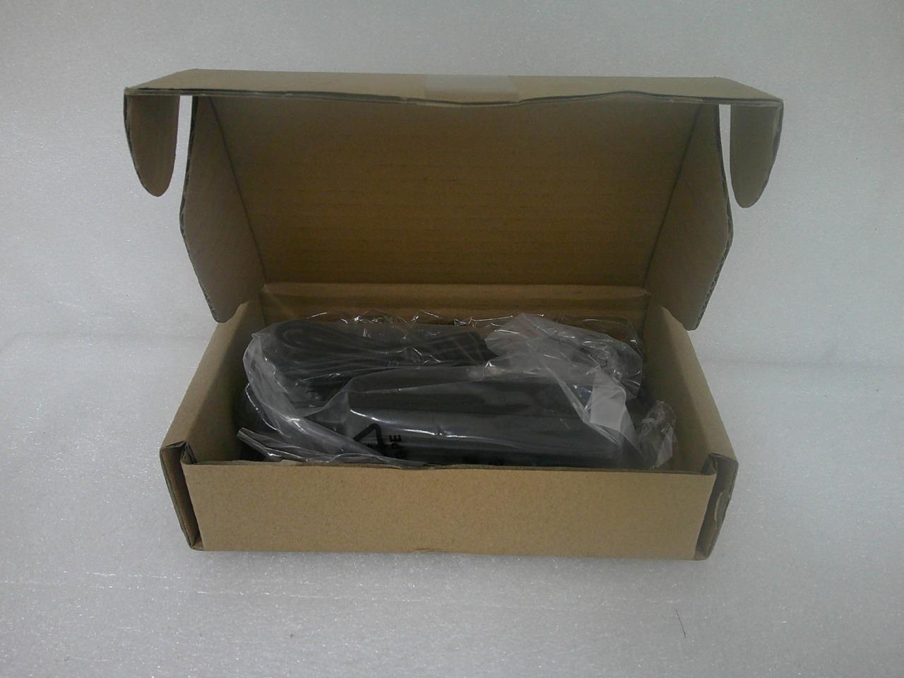 New Genuine ASUS 40W AC Laptop Charger Power Adapter 19V 2.1A  ADP-40KD BB 4.0MM