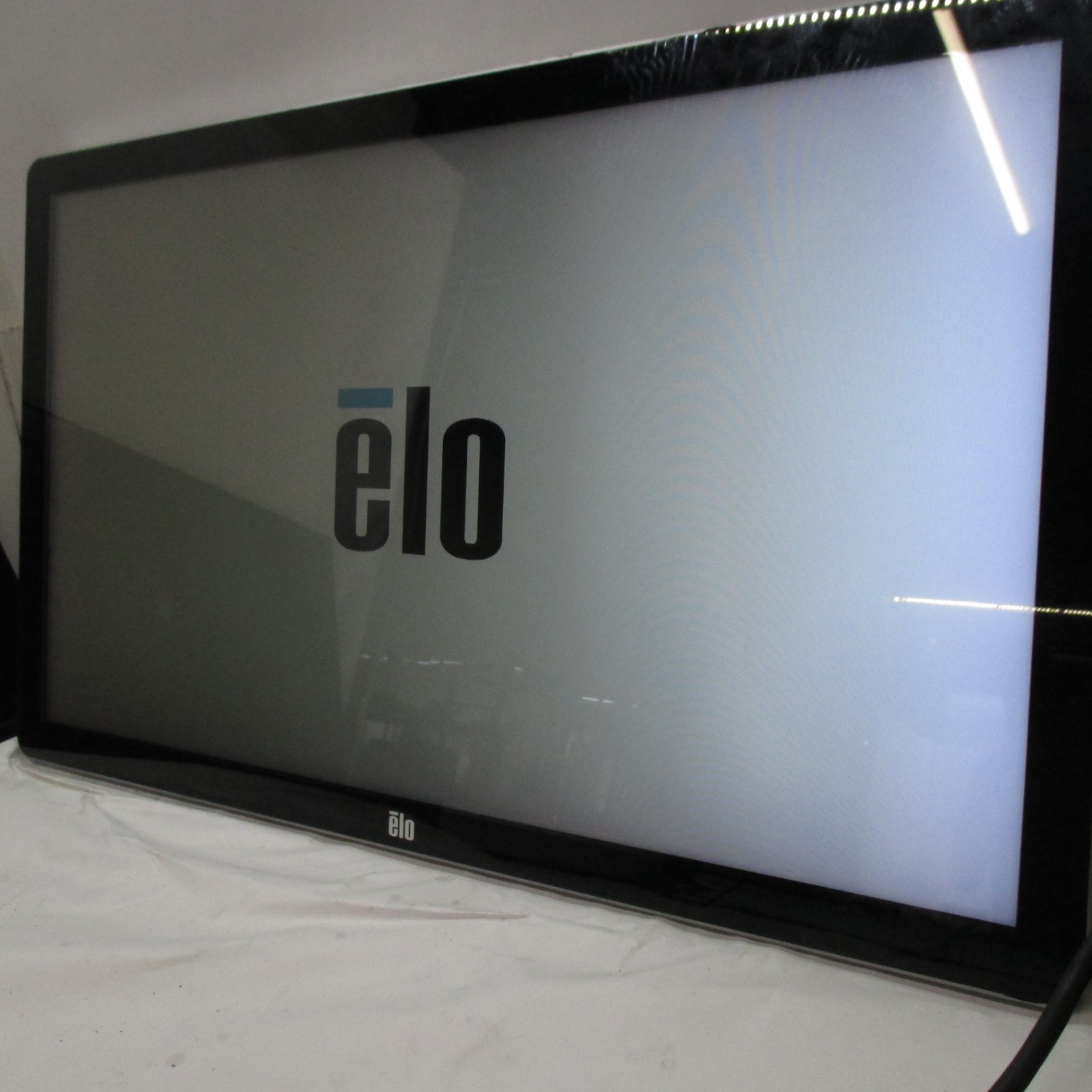 ELO ET3202L 32" INTERACTIVE TOUCHSCREEN DISPLAY DIGITAL SIGNAGE LCD T5-A11