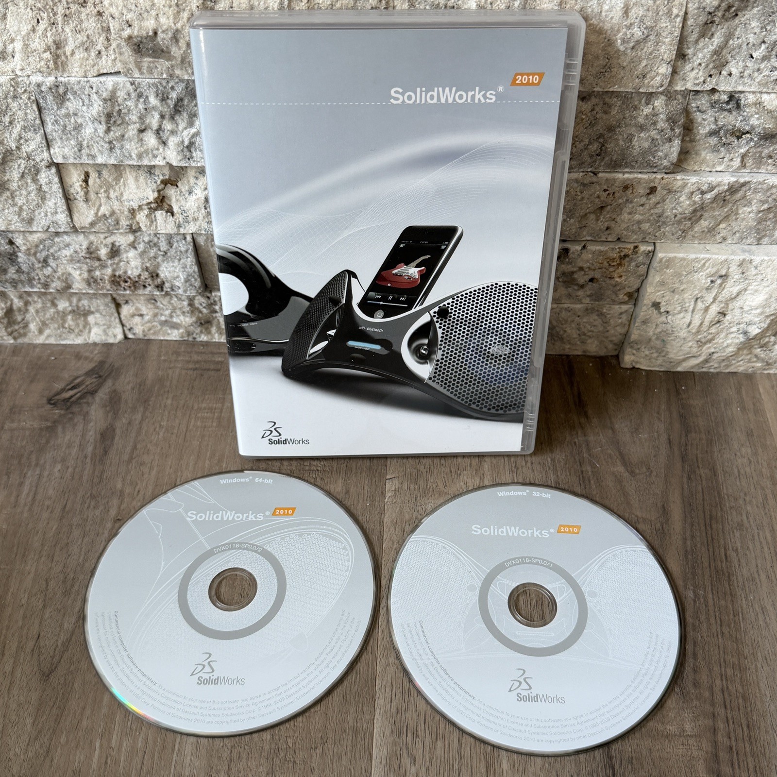 SOLIDWORKS 2010 2 Discs DVD 1 PDM NO SERIAL/CD KEY Discs Only