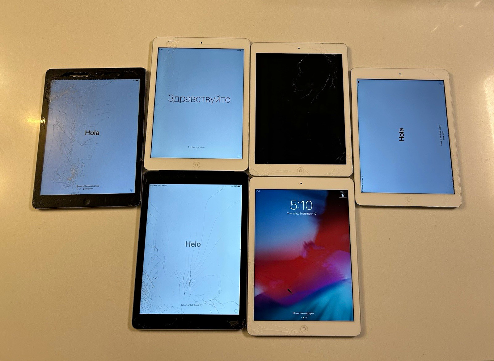 Apple iPad Tablet Lot of 58 Multiple Units Mixed Lot iPad Tablet 128GB mixed