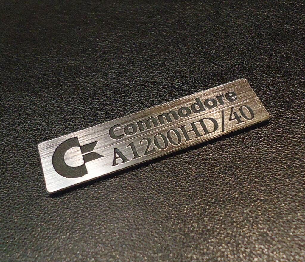 Commodore Amiga 1200 HD Logo / Sticker / Badge brushed aluminum 49 x 13 mm [262]