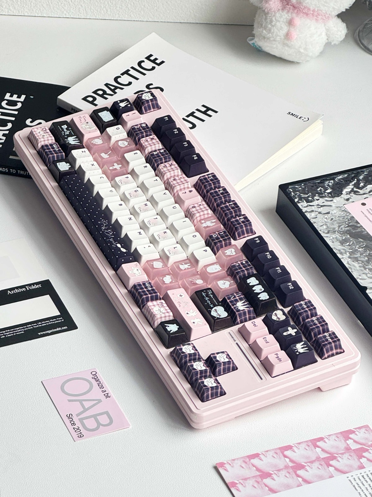 MocooLab Bunny Plaid  Keycaps(PBT Set + PC Extra,Cherry Profile,170keys)