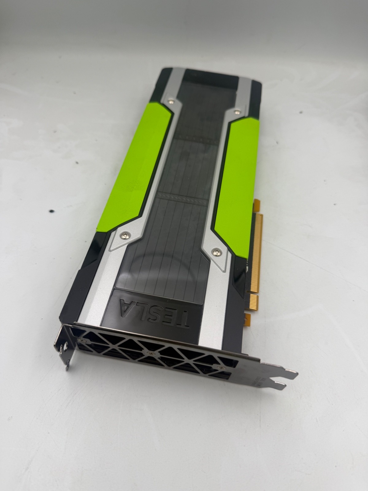 Nvidia Tesla P40 GPU Graphics Card TESTED BAD PARTS REPAIR ONLY AS-IS