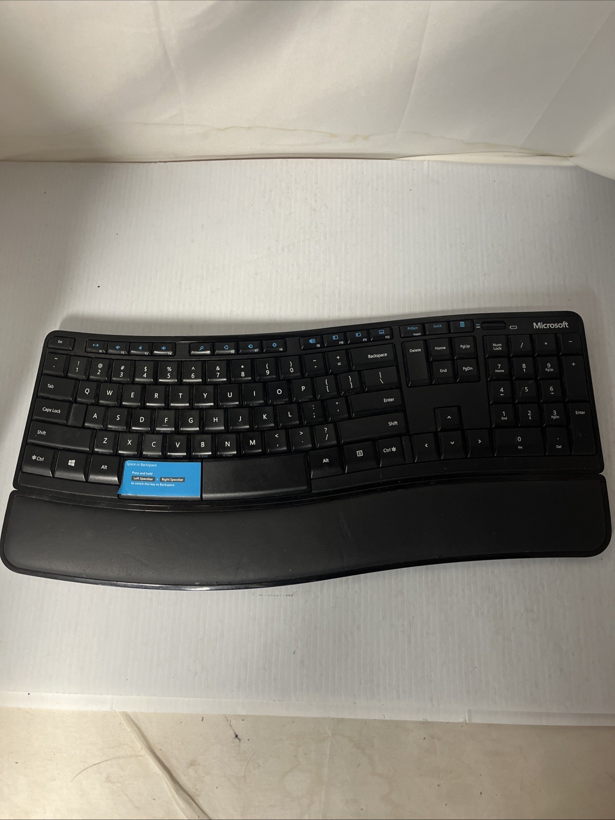 Microsoft Sculpt Comfort Keyboard Wireless Black KGR1173 1531 NO DONGLE