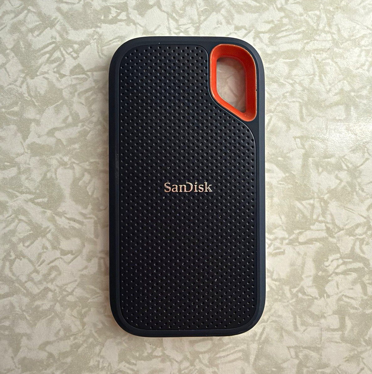 SanDisk Extreme Portable SSD 2TB External USB-C Drive Black/Orange SDSSDE61-2T00