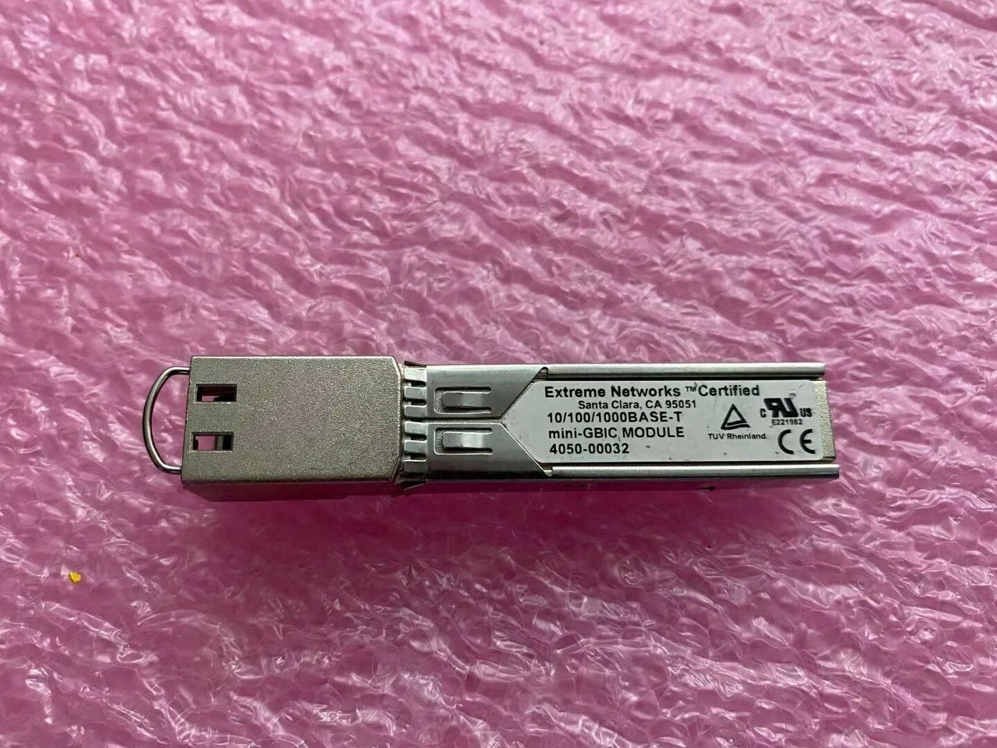 Extreme Networks 10/100/1000BASE-T mini-GBIC SFP Transceiver Module 4050-00032