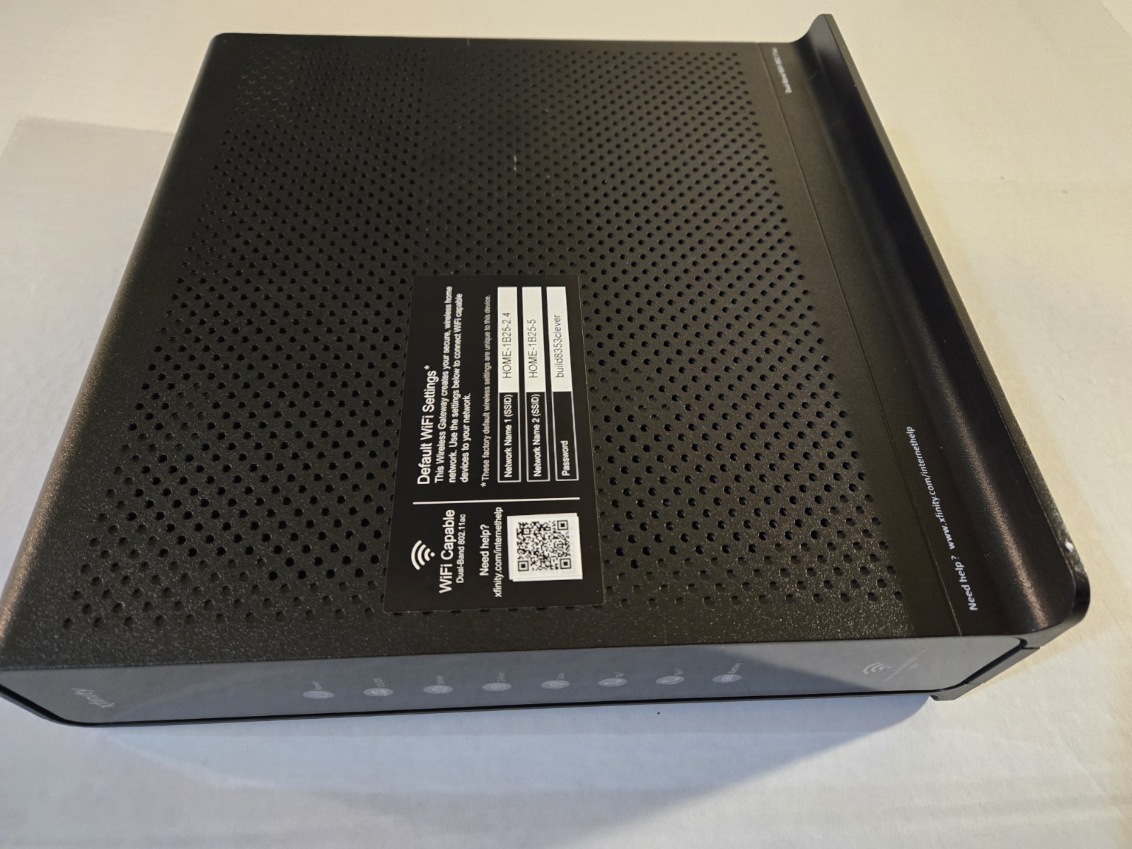Xfinity Cisco DPC3941T DOCSIS 3.0 Cable Modem Router WiFi Ethernet Tested