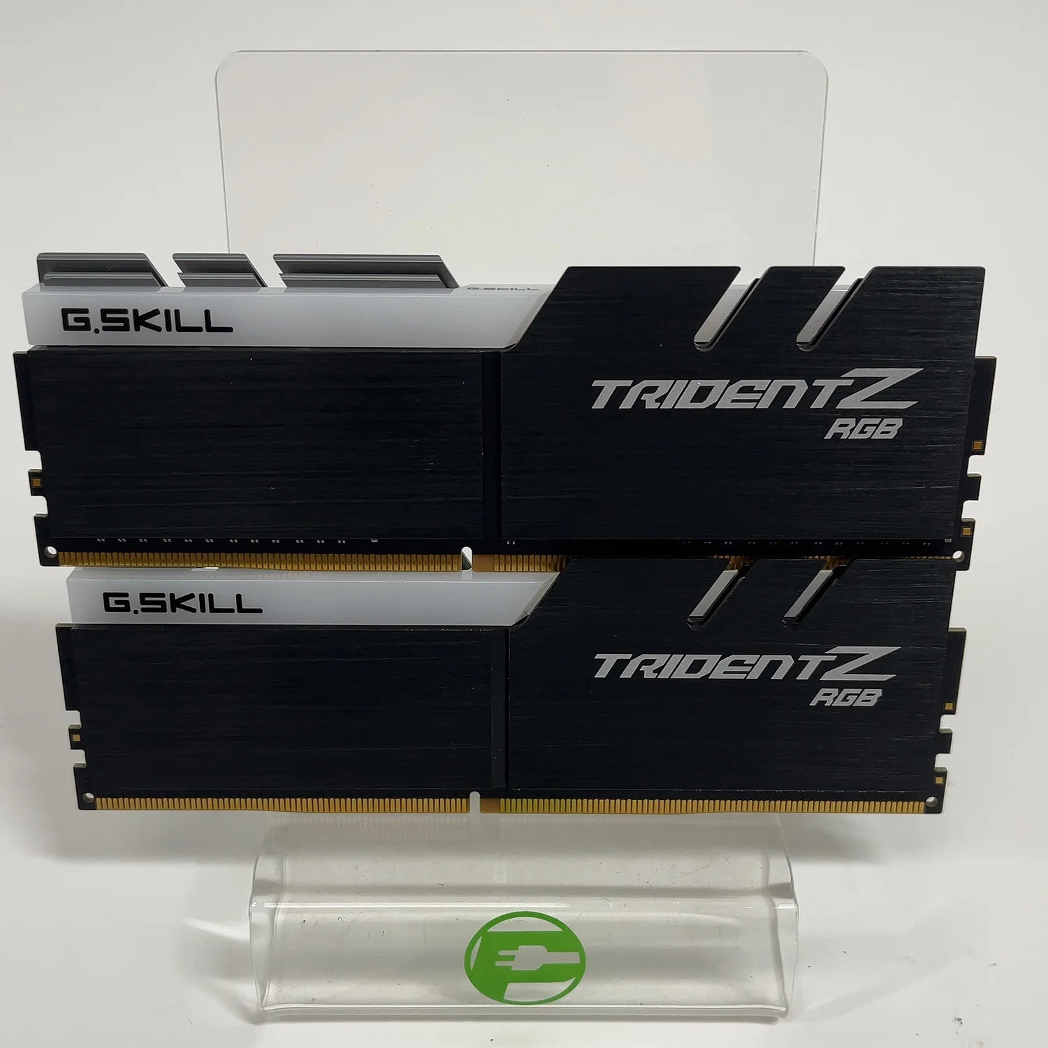 G.Skill Trident Z RGB F4-3200C16D-16GTZR