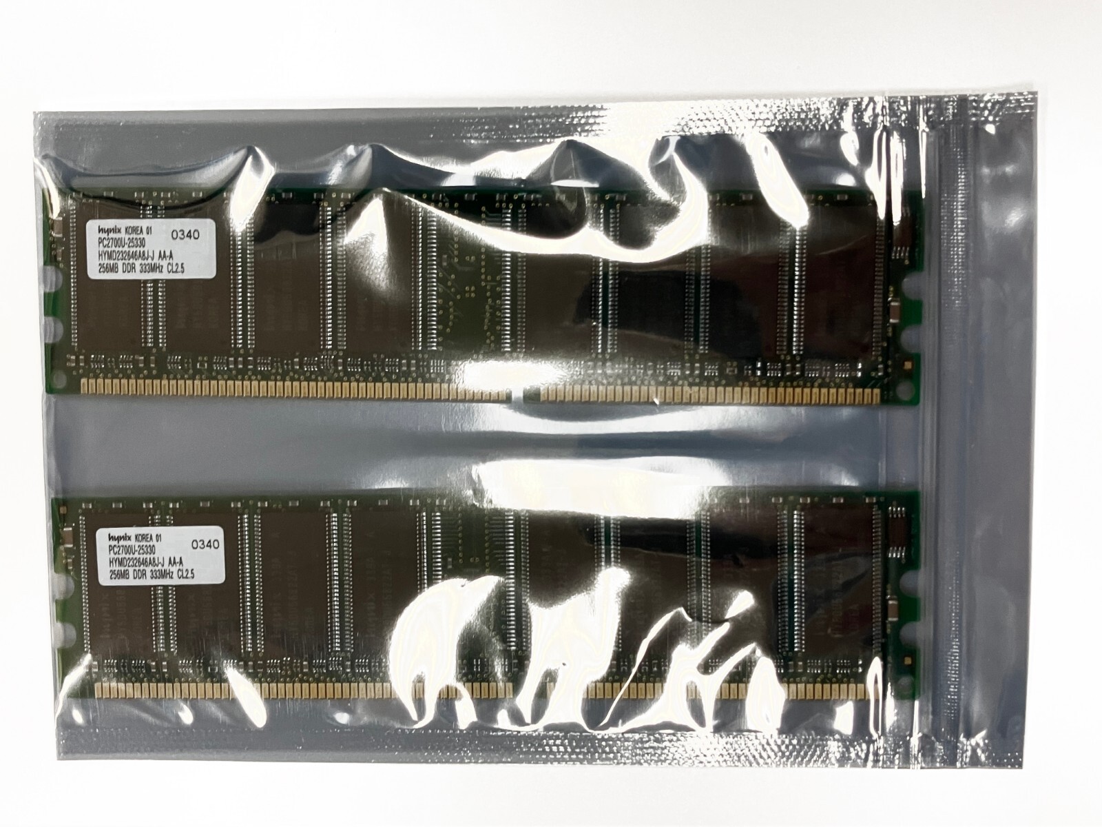 Hynix 256MB DDR-333Mhz CL2.5 PC-2700U-25330 RAM Memory HYMD232646D8J-JAA