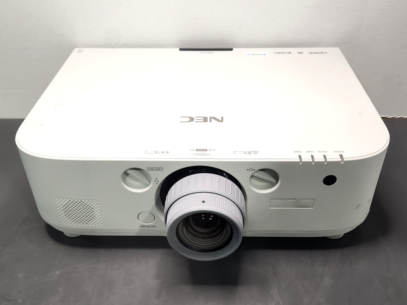 NEC Projector NP-PA622U 6,200-lumen WUXGA 3LCD Error Light Power Tested