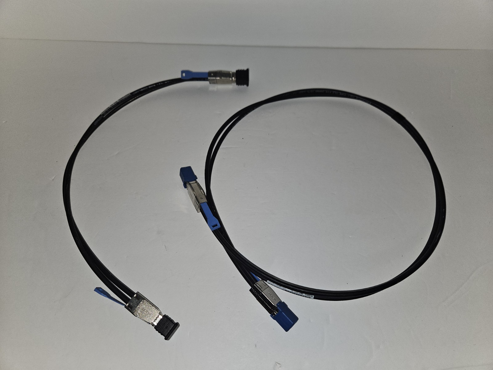 2 x Mini-SAS HD to Mini-SAS HD Cables - HP 716196-001, HP 691970-002, 691969-001