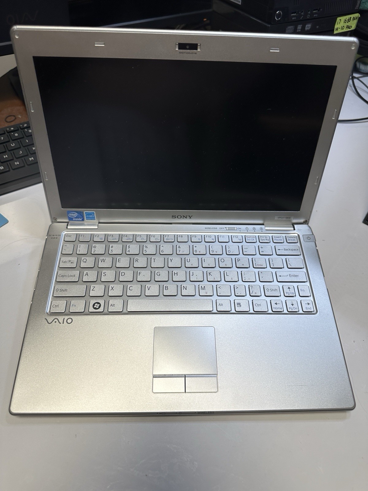 SONY VAIO PCG-21111L / VPCX115KX SERIES LAPTOP 11.5" LCD RARE.