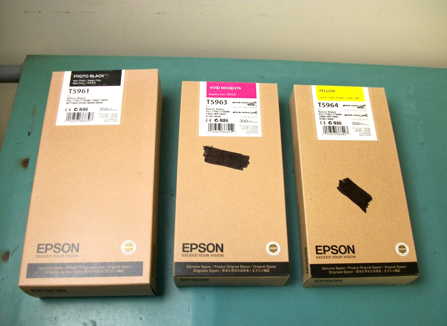 LOT OF 3 - EPSON Stylus Pro UltraChrome HD 350ml Print Cartridges. NEW. RF