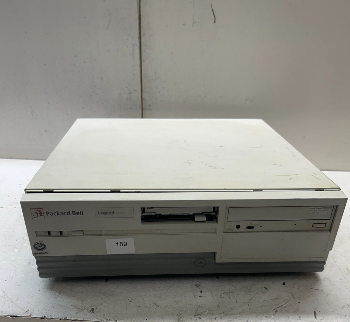 Packard Bell Legend 415CD Intel Pentium 8MB Ram No HDD