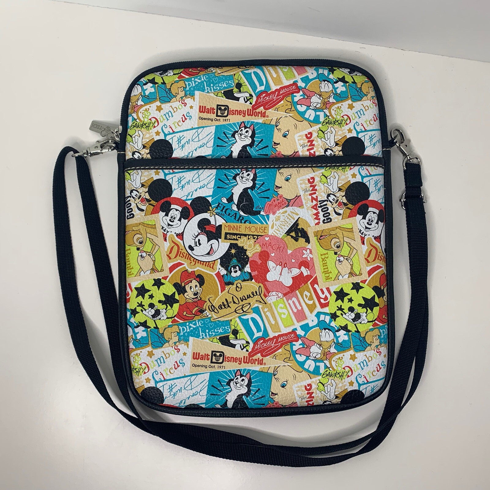 Walt Disney World Disneyparks IPad tablet Bag Tech DUMBO BAMBI FIGARO GOOFY mini