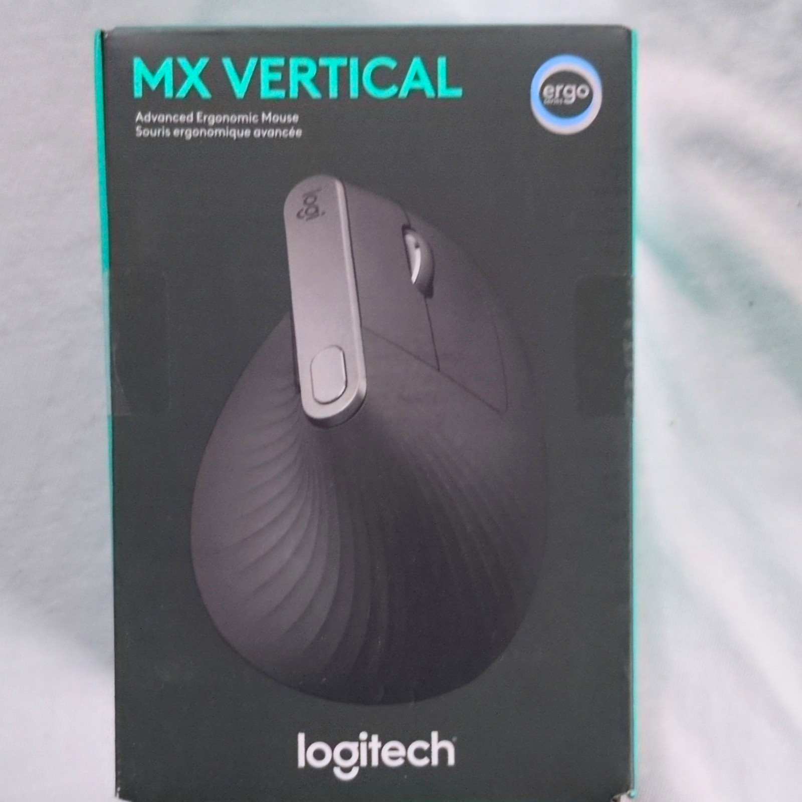 Logitech MX Vertical Advanced Ergonomic Vertical Mouse Scroll Wheel Black