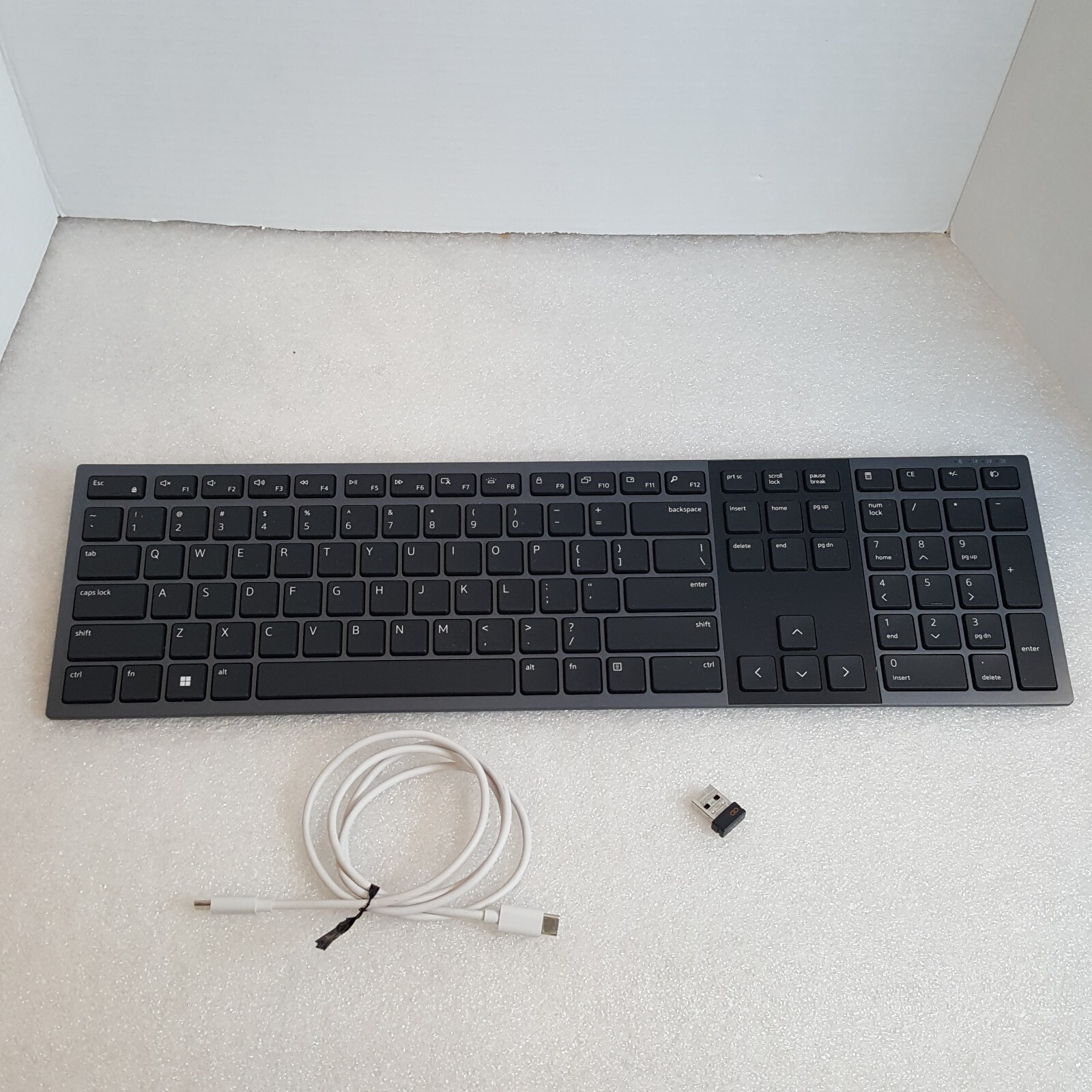 Dell Premier KB900 Collaboration Wireless Keyboard Graphite KB900-GR-US