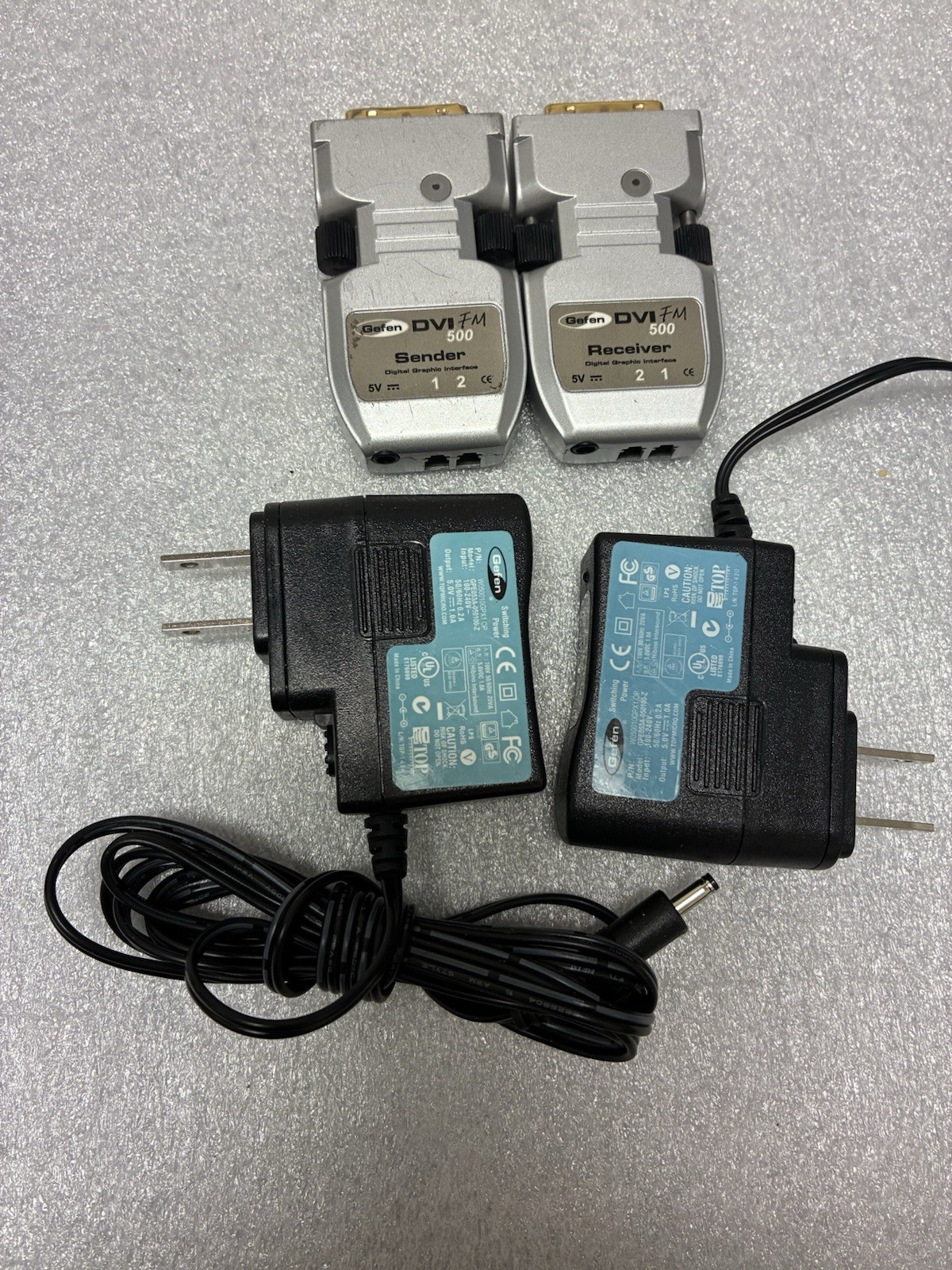 GEFEN Sender & Receiver EXT-DVI-FM500 Video Audio Extender with Power Adapter