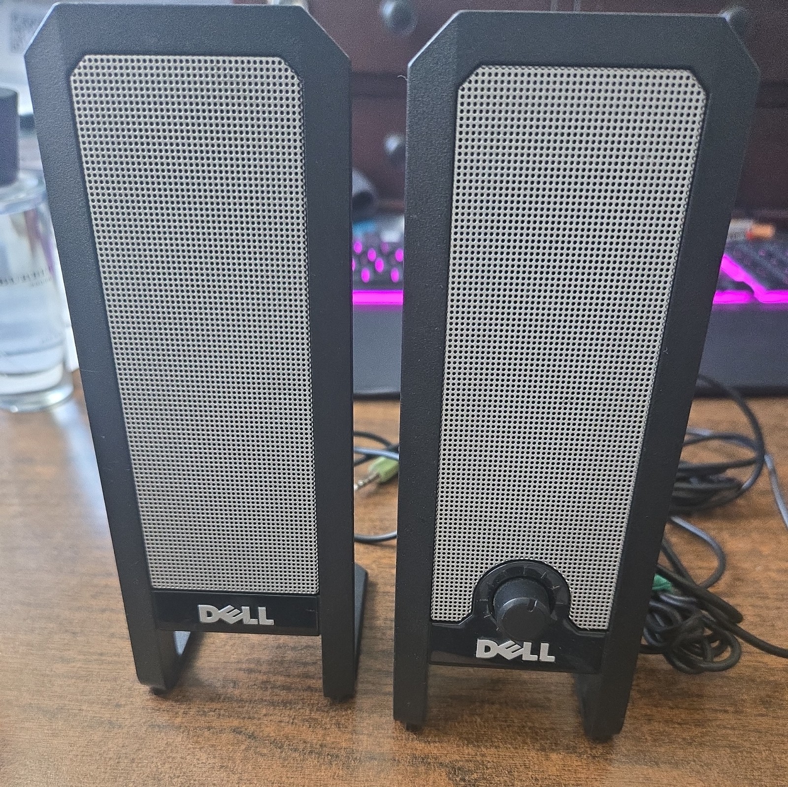 Dell A225 USB Powered Computer Desktop Speaker 3.5mm Jack Tested Working