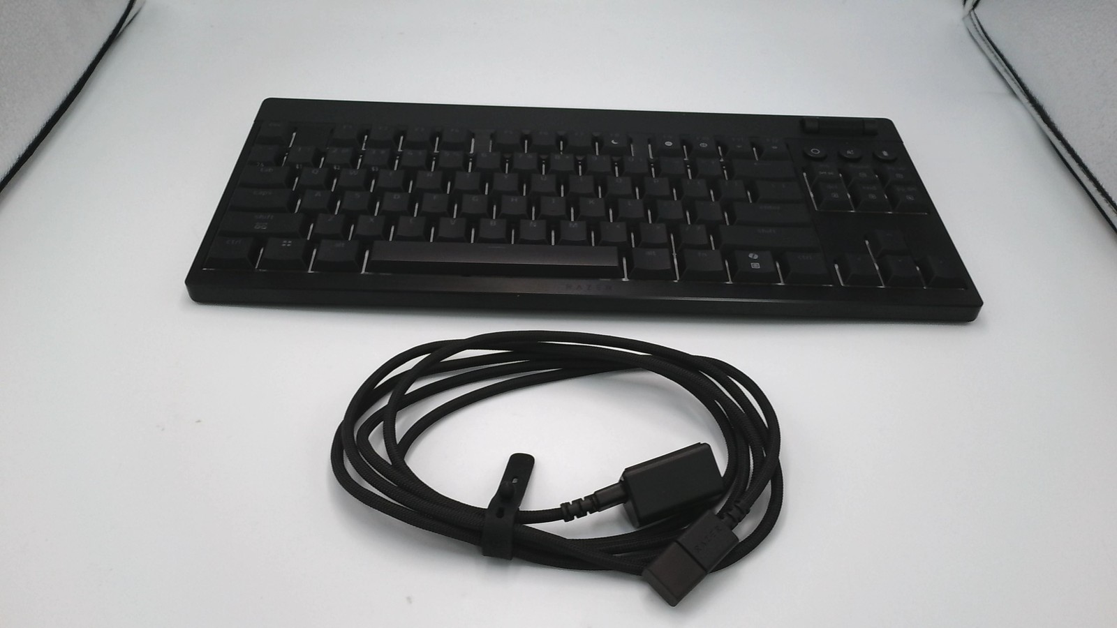 Razer BlackWidow V4  Wireless Keyboard: Yellow Switches *NO DONGLE* PC1725792