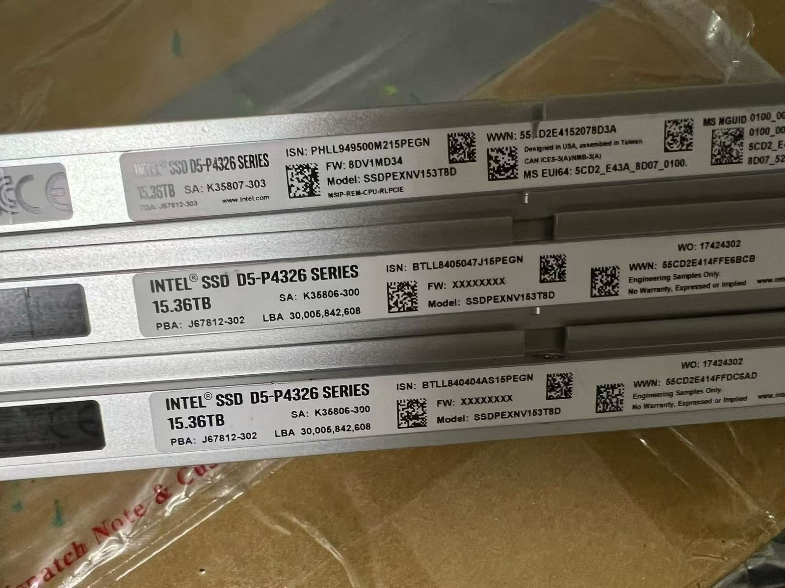 Intel SSD SSDPEXNV153T8D D5-P4326 Series 15.36TB NVME Ruler SSD Drive