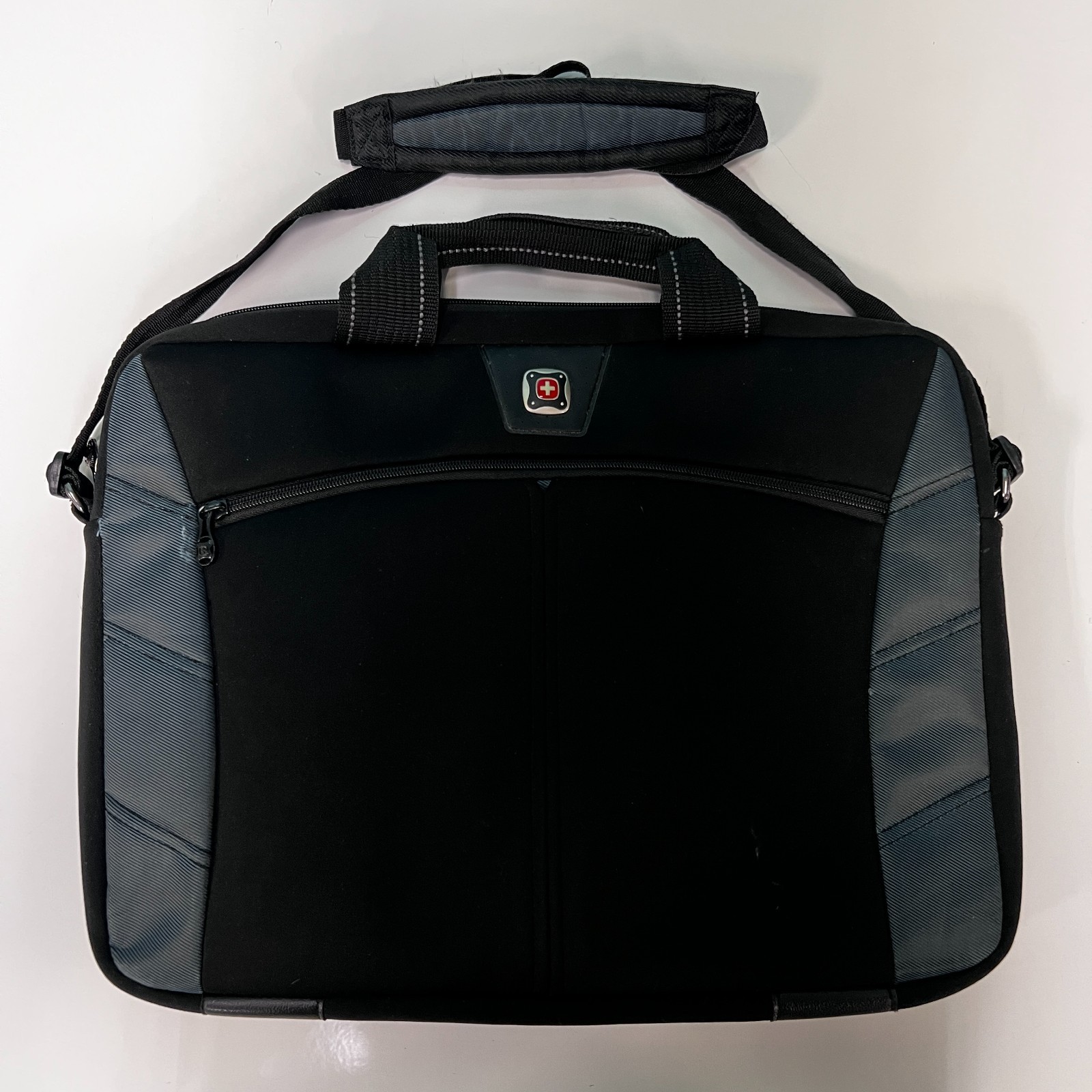 SwissGear Wenger Mainframe 16" Laptop Briefcase