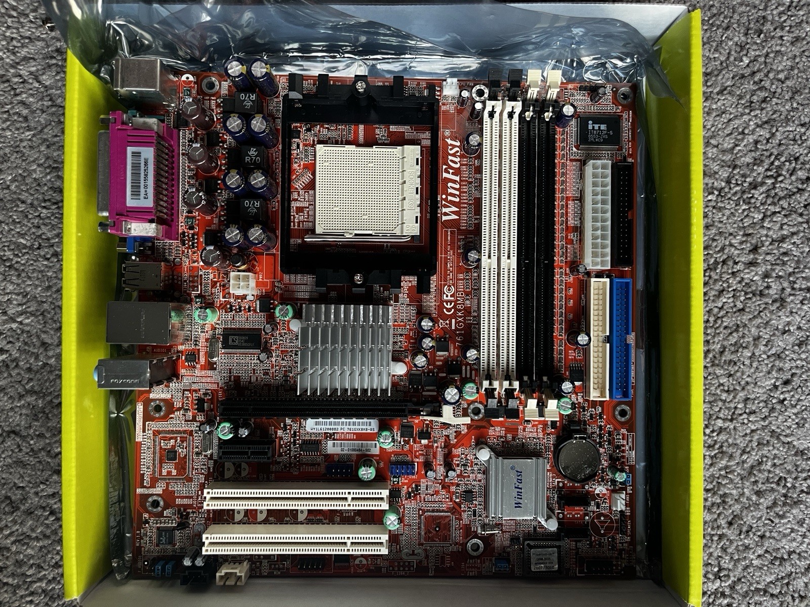 WinFast 761GXK8MB Core Series Motherboard Complete In Box