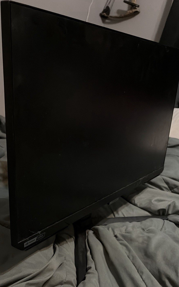 27” Samsung Odyssey G4 Series LED GAMING 240Hz