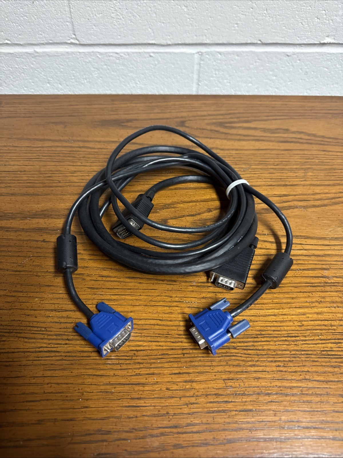 Low Voltage Computer Cable x2