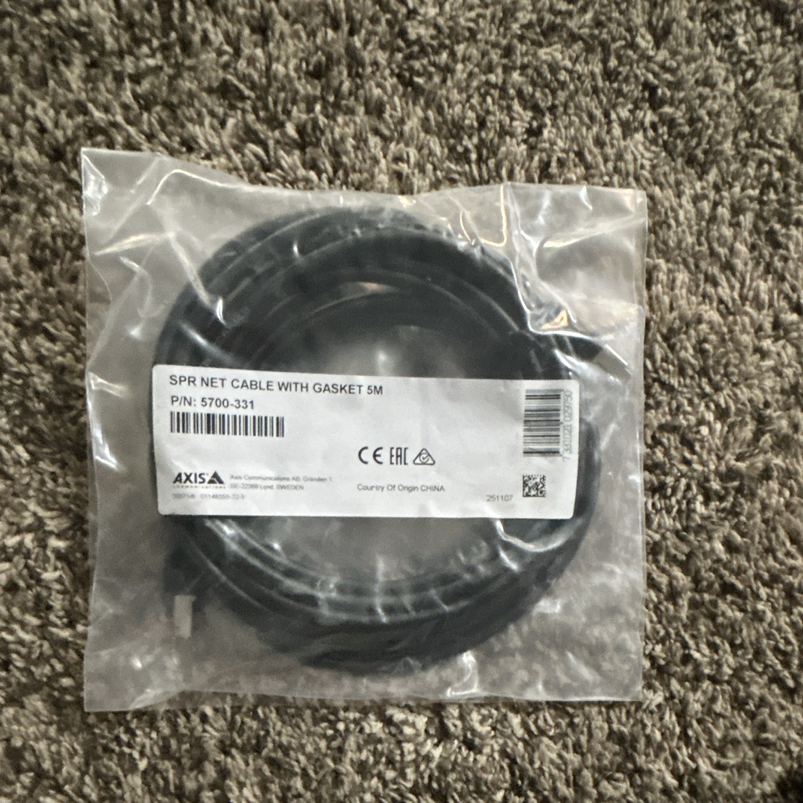 AXIS SPR NET Ethernet Cable w/ Gasket 5m Black RJ-45 to RJ-45 5700-331
