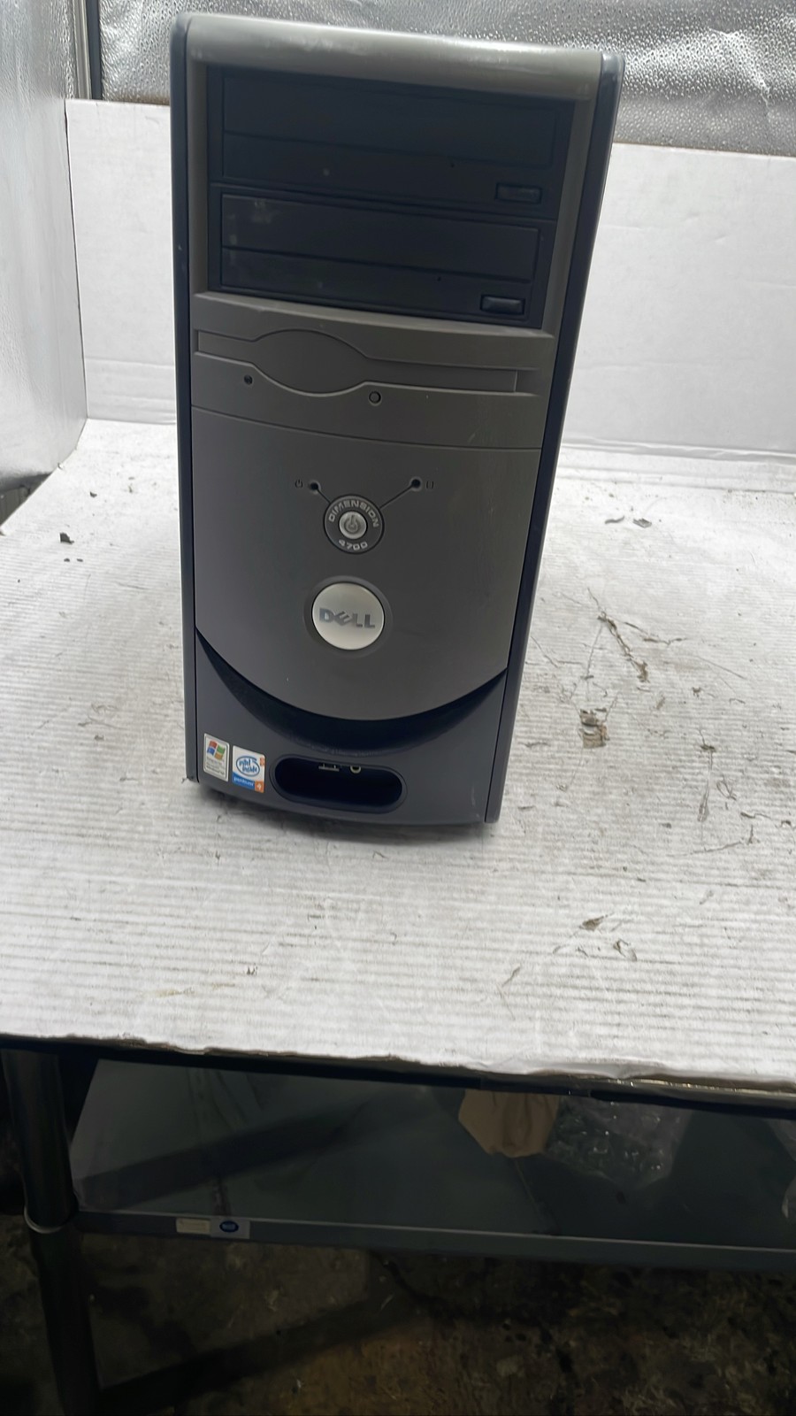 Dell Dimension 4700 DMC Desktop Tower Intel Pentium 4 Retro PC No HDD