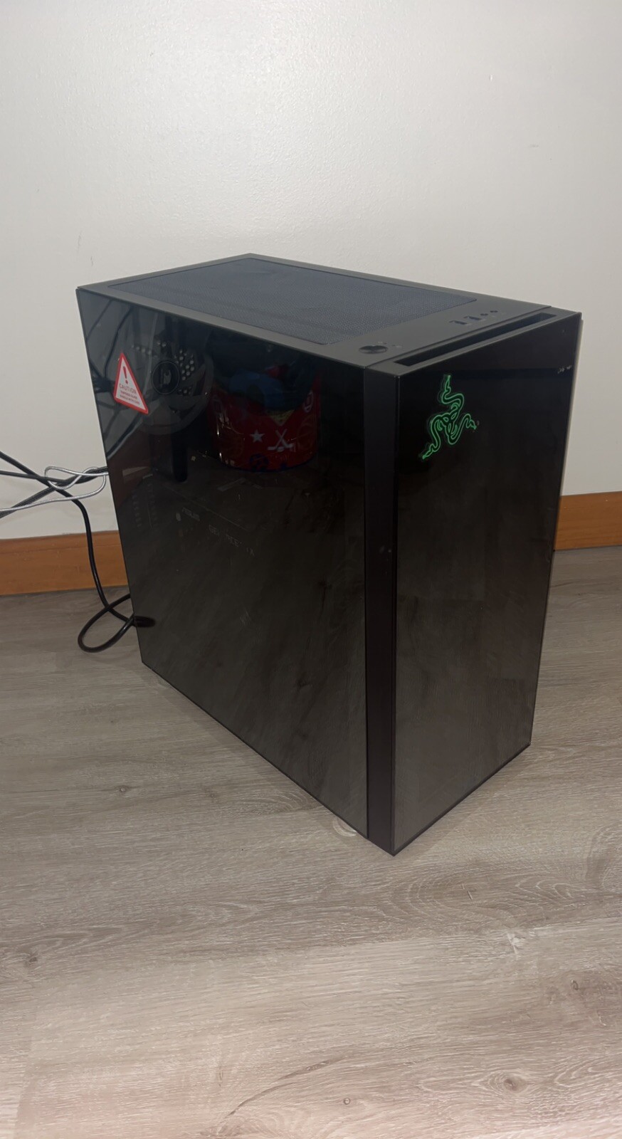 iBuyPower Gaming Pc + Razer Keyboard + Razer Mouse