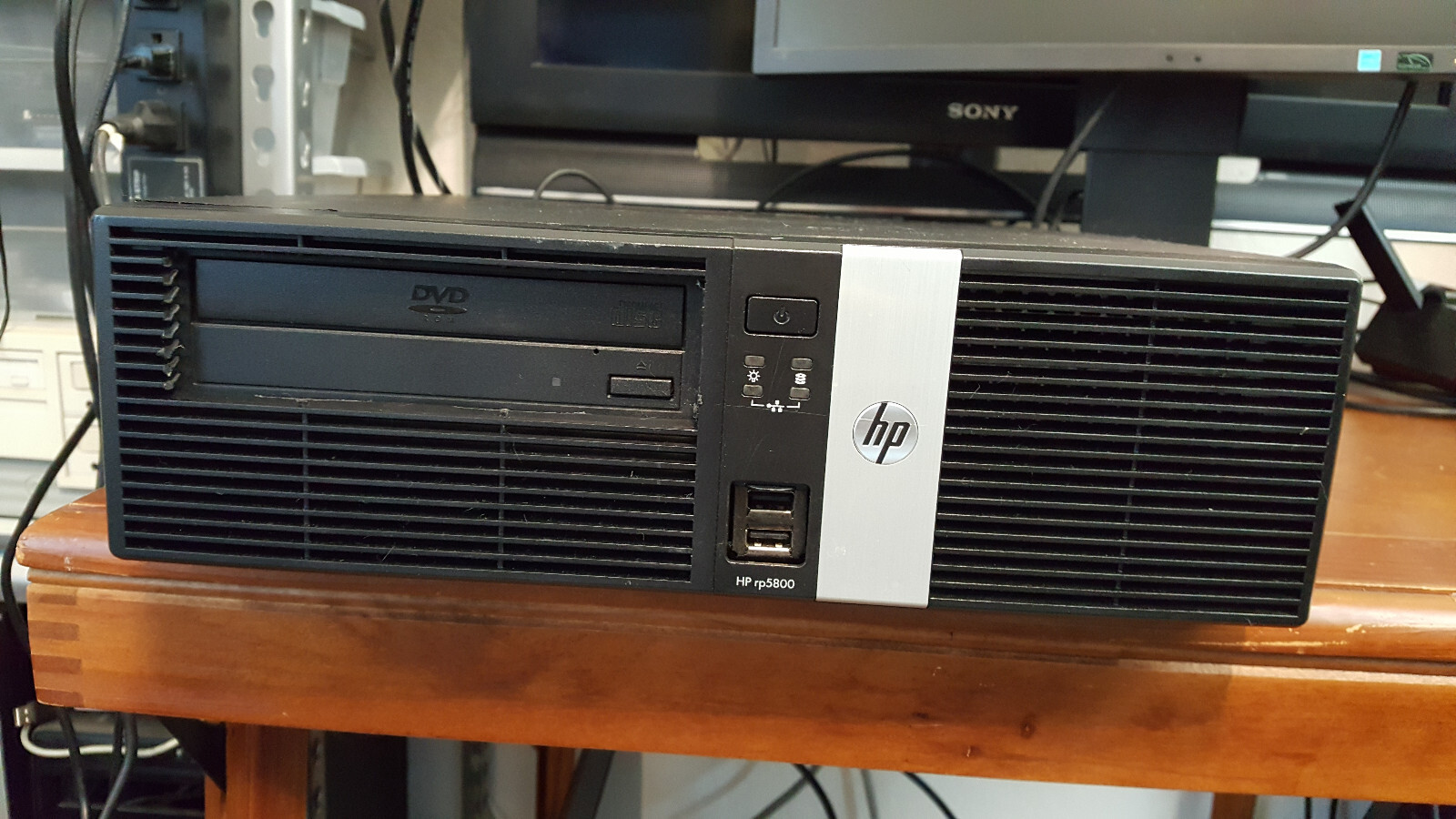HP RP5800 Desktop Pentium G850 2.90GHz 8GB RAM Windows 10