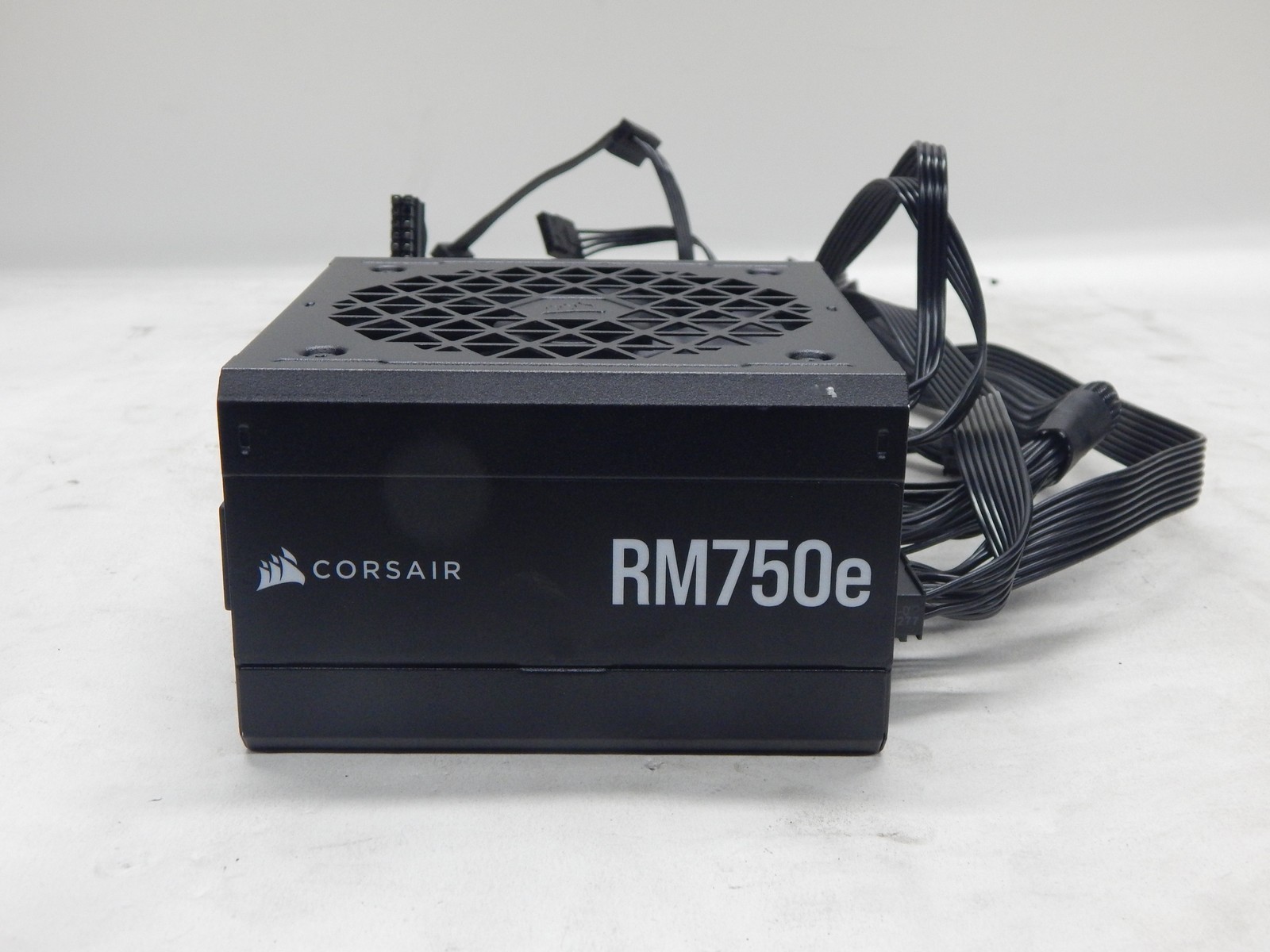 Corsair 750W Modular Power Supply RM750e