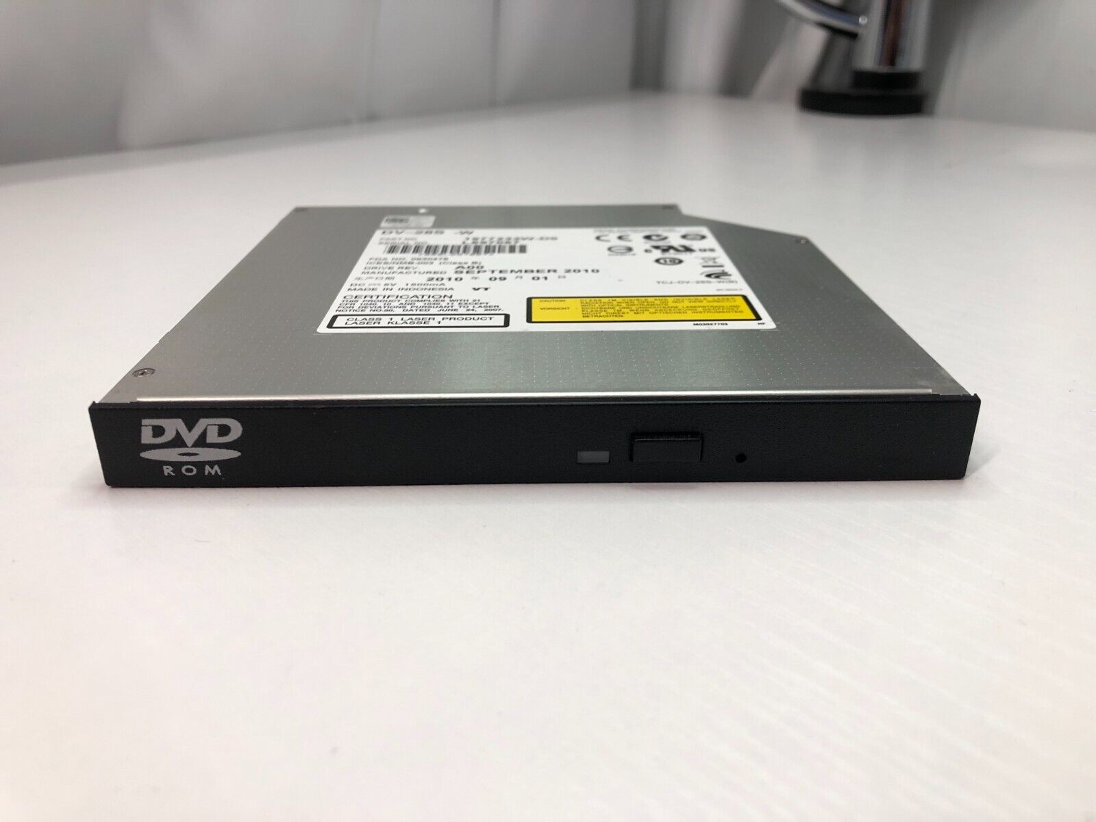 Dell PowerEdge R310 R410 R910 Slimline DVD-ROM SATA Drive DV-28S-W | 7RDMR | ✅ |