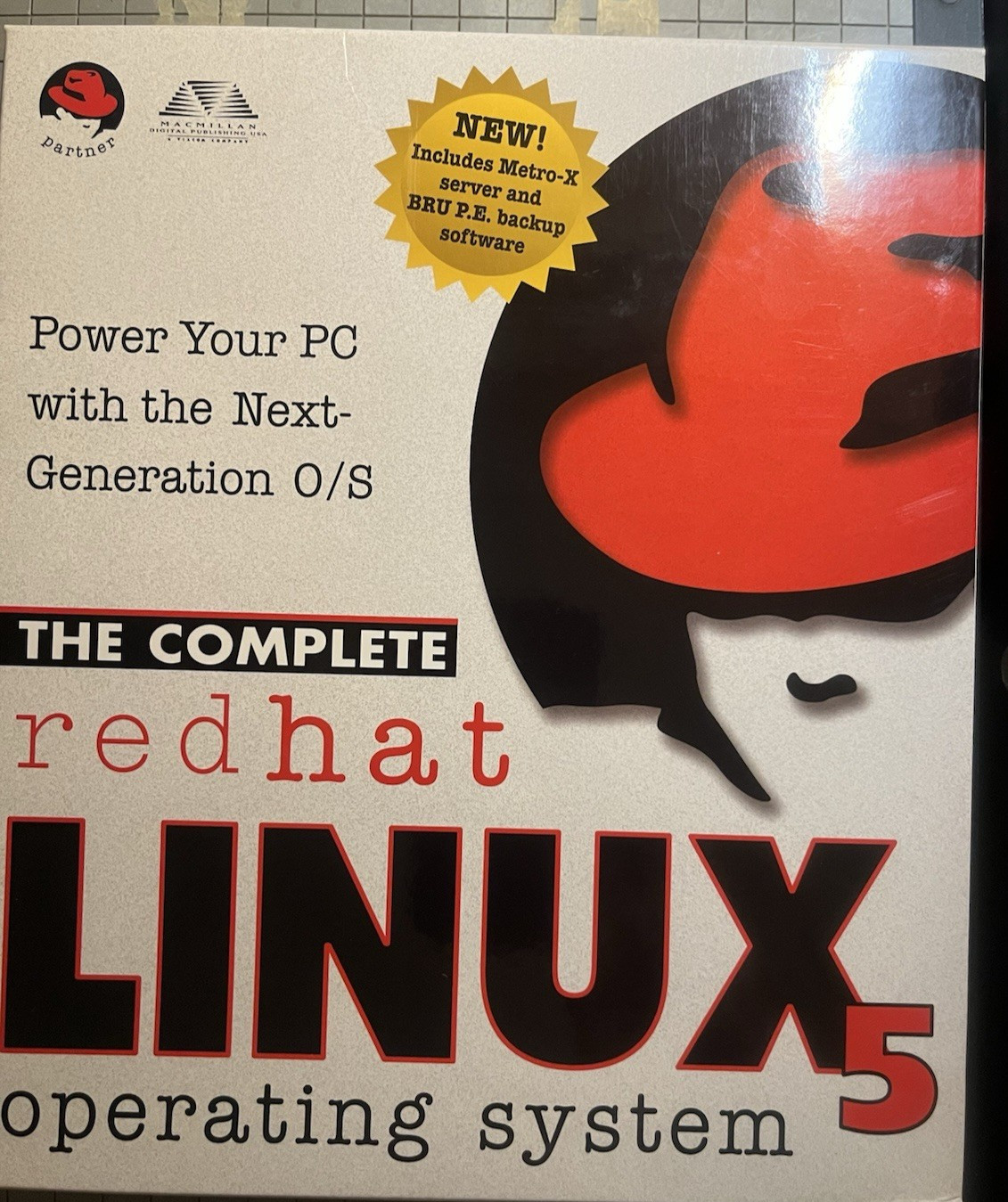 Red Hat Linux 5 Complete Big Box • 2 CDs, Floppies, Inserts • 1997 Retail