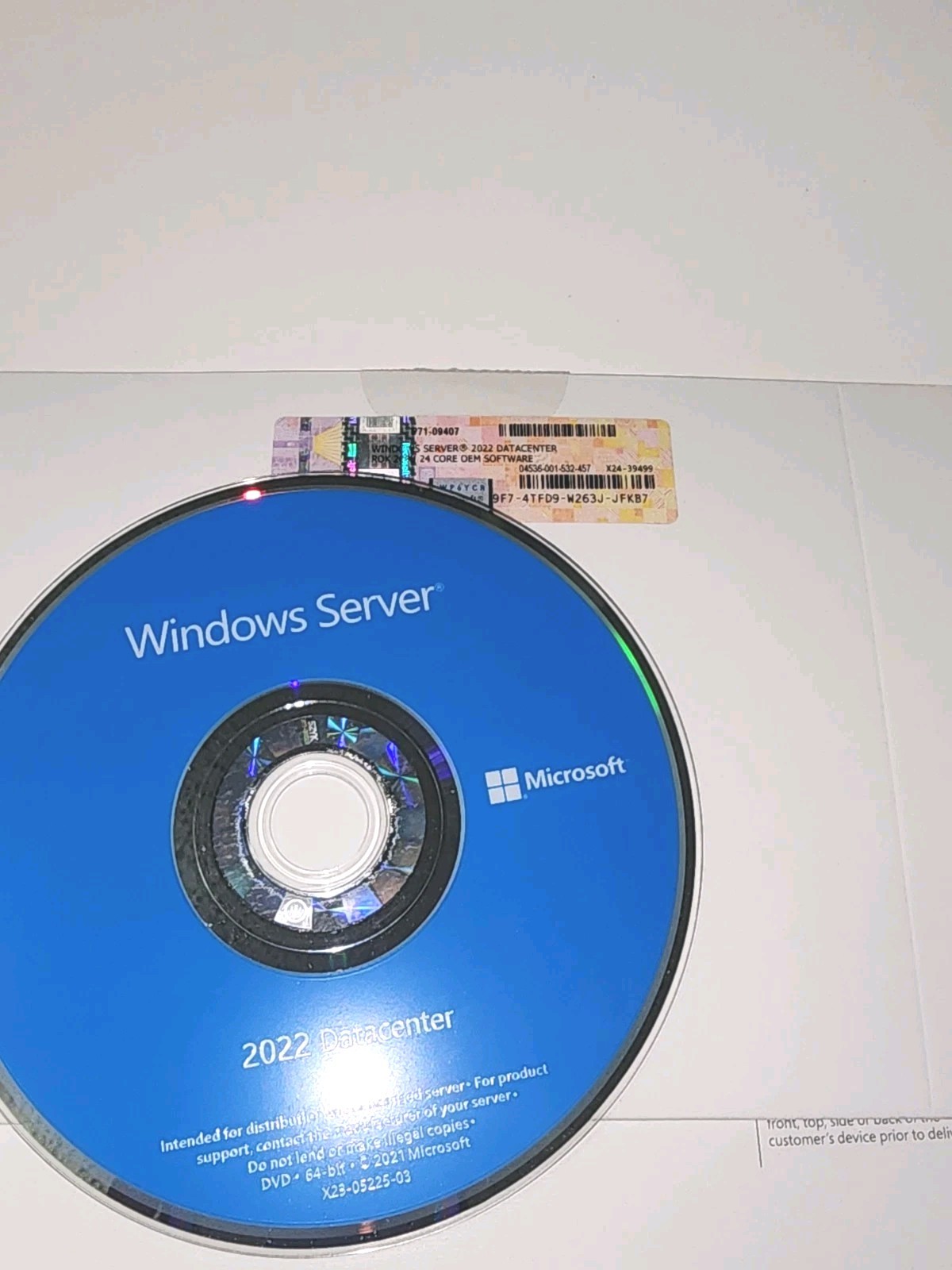 Windows Server 2022 Datacenter - 24 Core Genuine License, OEM Pack [DVD]