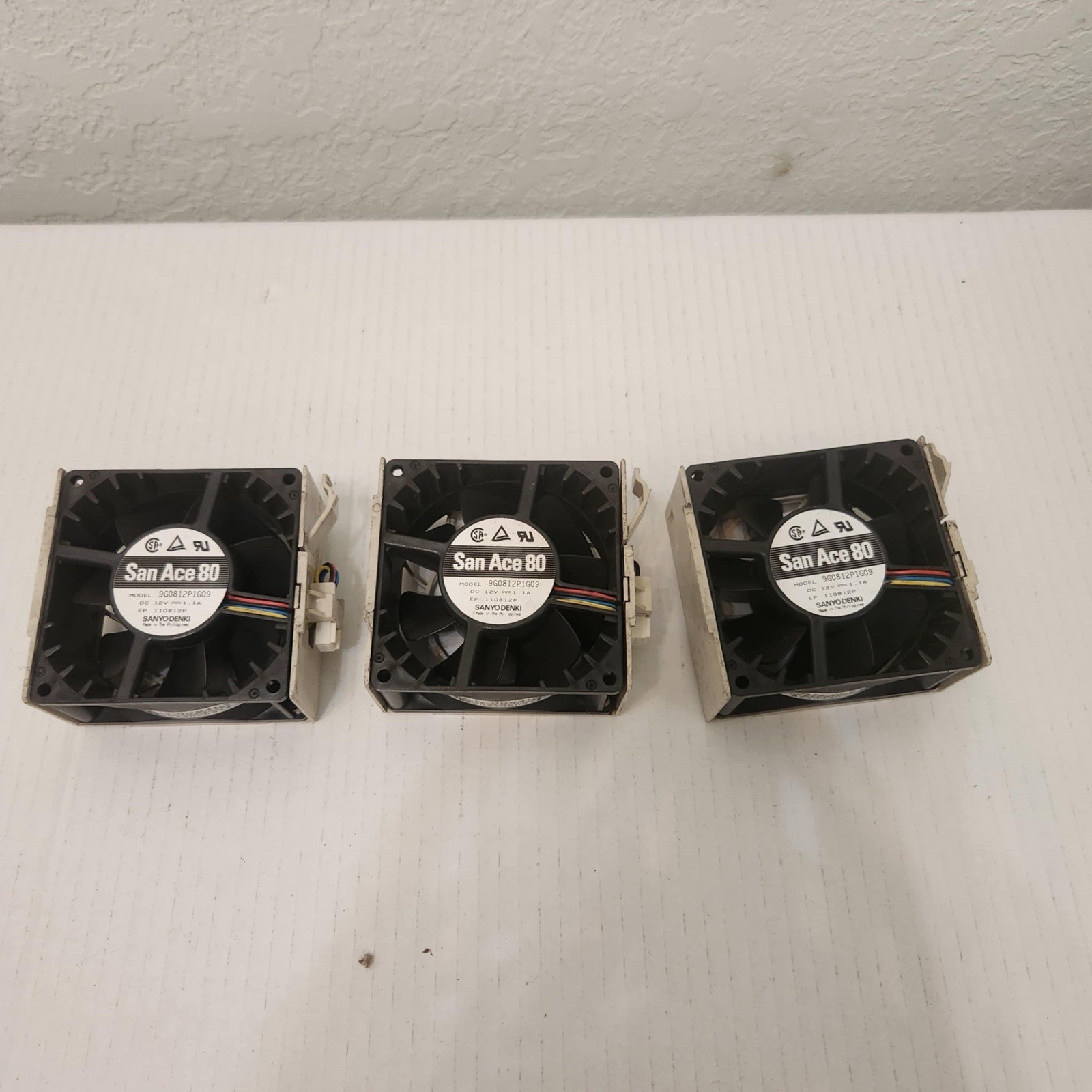 3x Supermicro San Ace 80 9G0812P1G09 4-Pin Hot Swap Server Fan 05-SC82508