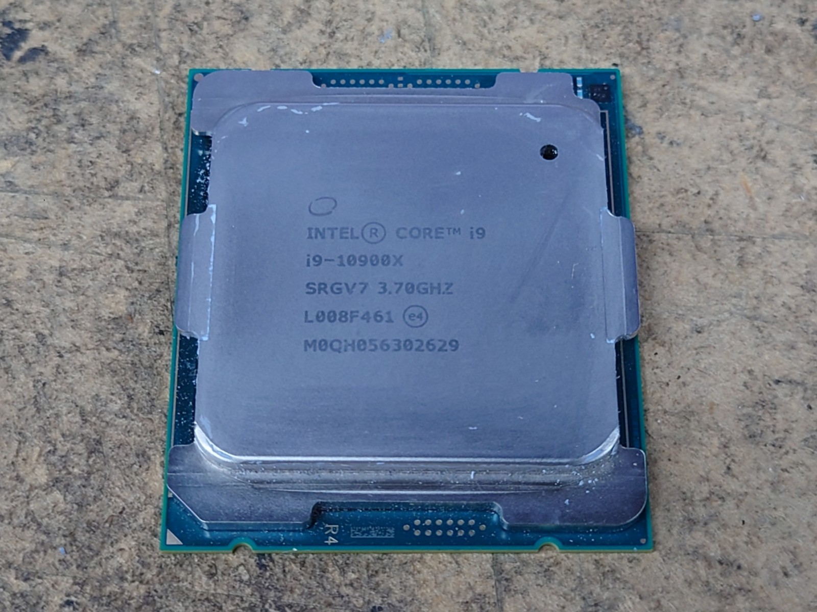 Intel Core i9-10900X 3.70GHz CPU Processor SRGV7