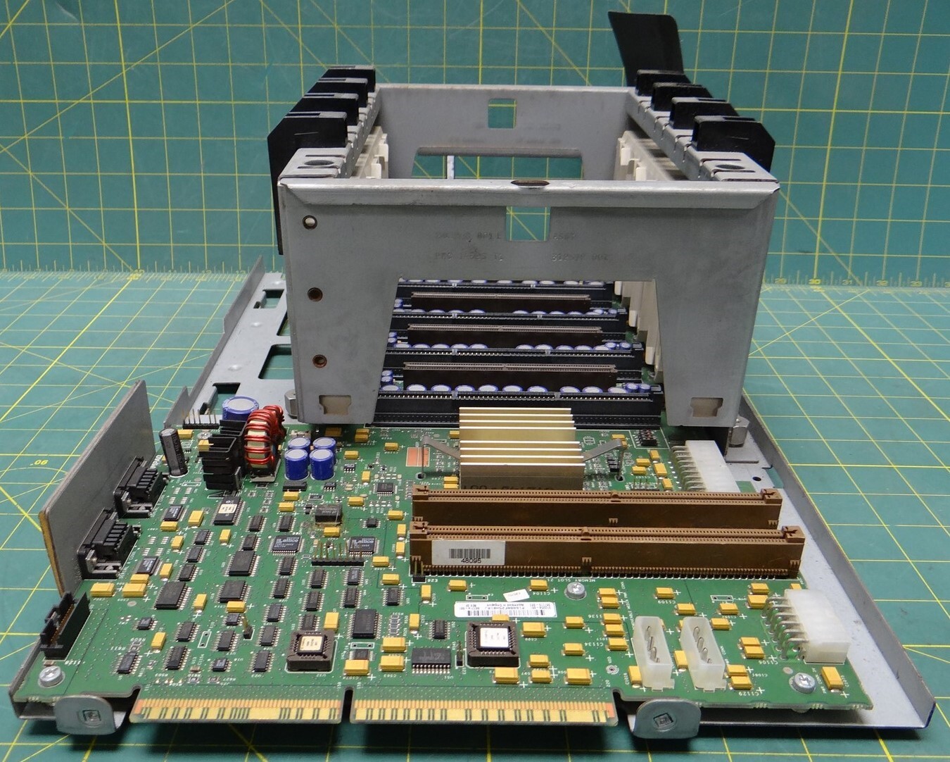 Compaq Proliant System Board PN: 312256-001
