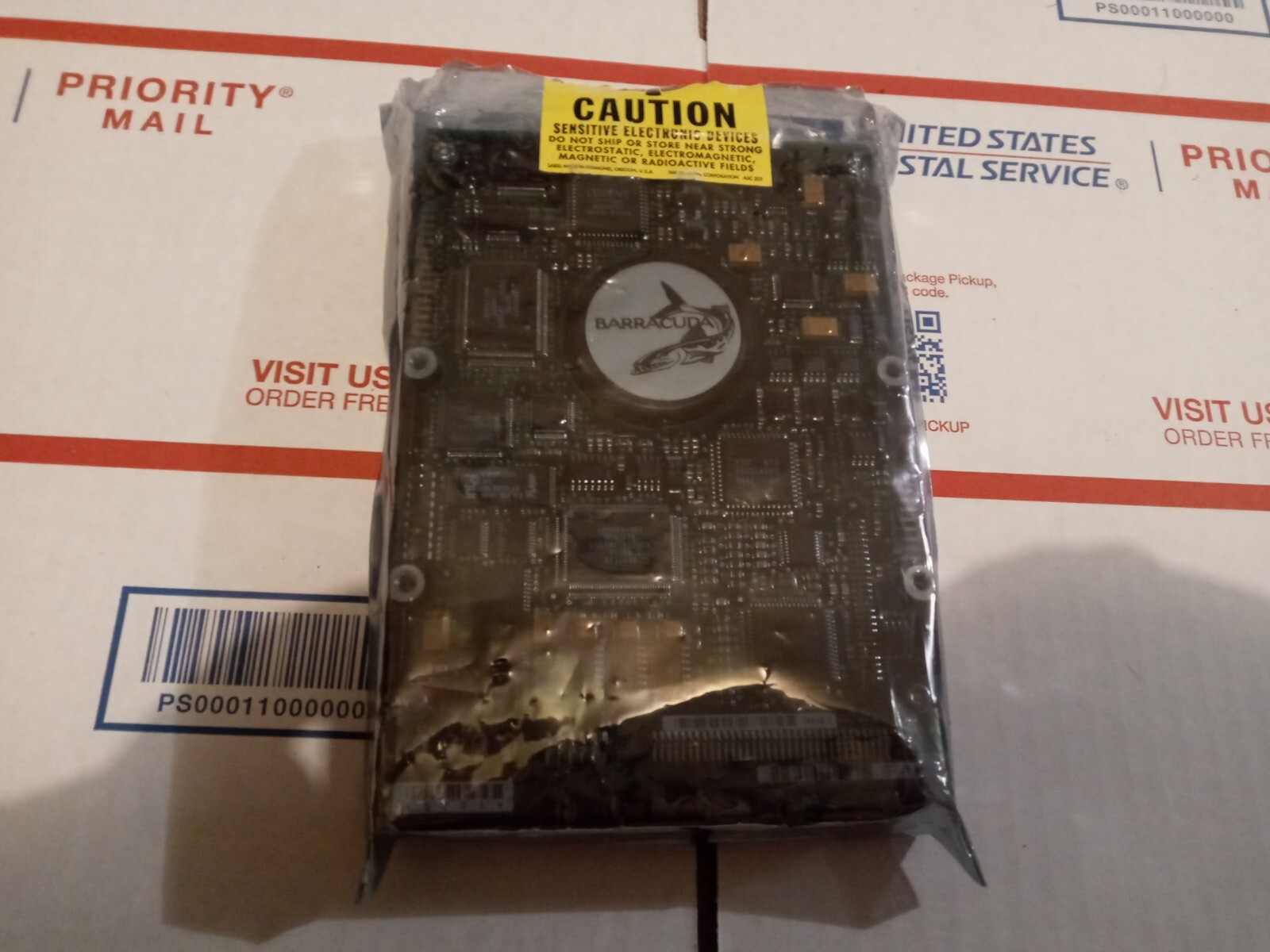 Seagate Barracuda Hard Drive Model # ST32550W Part # 9B0003-121 New