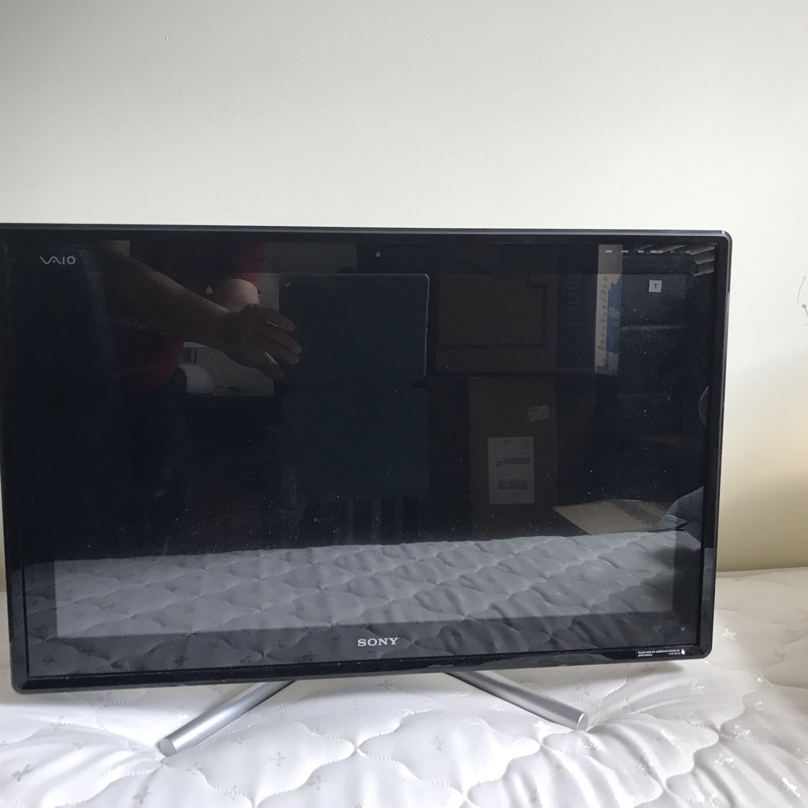 24" All in one TOUCH SCREEN Sony Vaio computer VPC222FX Limit Edition