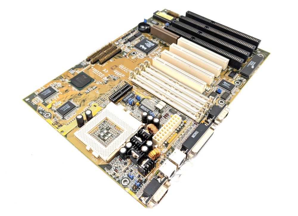 Untested Asus P/I-XP55T2P4 Rev 3.0 Motherboard Socket 7 Intel SB82371SB