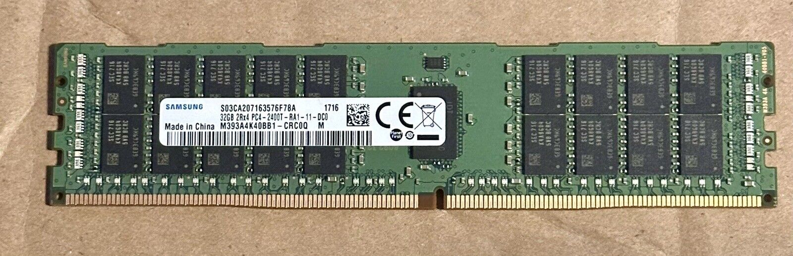 SAMSUNG 32GB DDR4  SERVER RAM 2RX4 PC4-2400T-RA1 M393A4K40BB1-CRC0Q